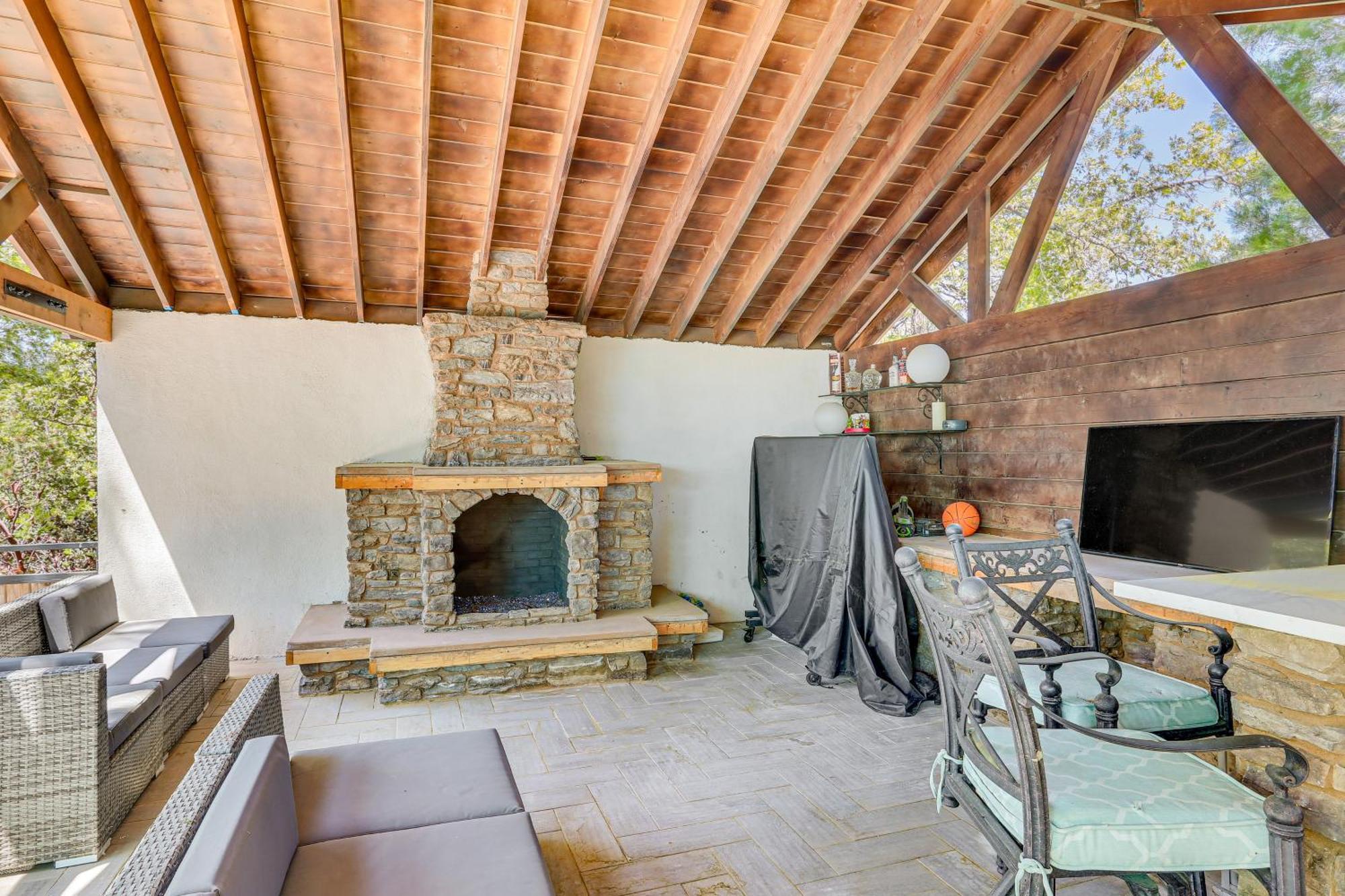 Lake Arrowhead Cabin With Hot Tub And Mountain Views! Exteriör bild